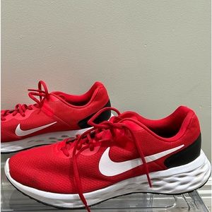 Nike men’s athletic shoes